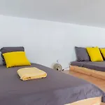 Modern Plus Ac Plus Selfcheckin